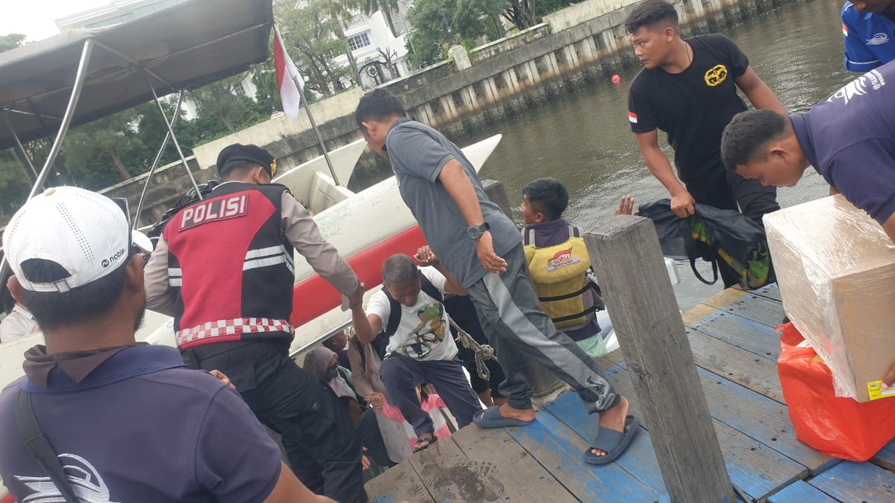 Satuan Samapta Polres Kepulauan Seribu Prioritaskan Sikap Humanis dalam Pengamanan Dermaga Marina Ancol Jakarta