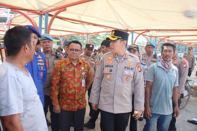 Kapolres Kepulauan Seribu Tinjau Pengamanan Dermaga Pulau Kelapa, Sinergi TNI-Polri dan Stakeholder