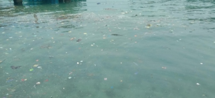 Akibat Terbawa Arus, Sampah Diduga Dari 13 Sungai di Jakarta Memenuhi Perairan Pulau Tidung