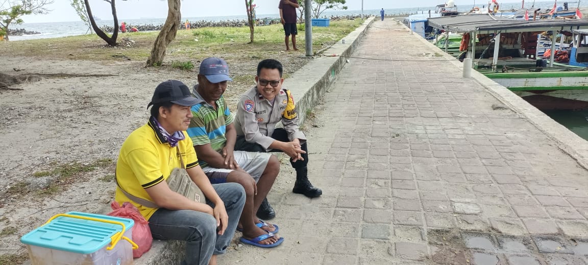 Bhabinkamtibmas Pulau Untung Jawa Polres Kepulauan Seribu Himbau Warga Jaga Kamtibmas dalam Sambang Rutin