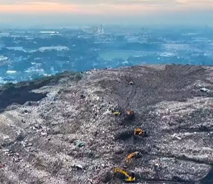 Pramono Dukung Teknologi Pirolisis untuk Olah Sampah di Bantargebang