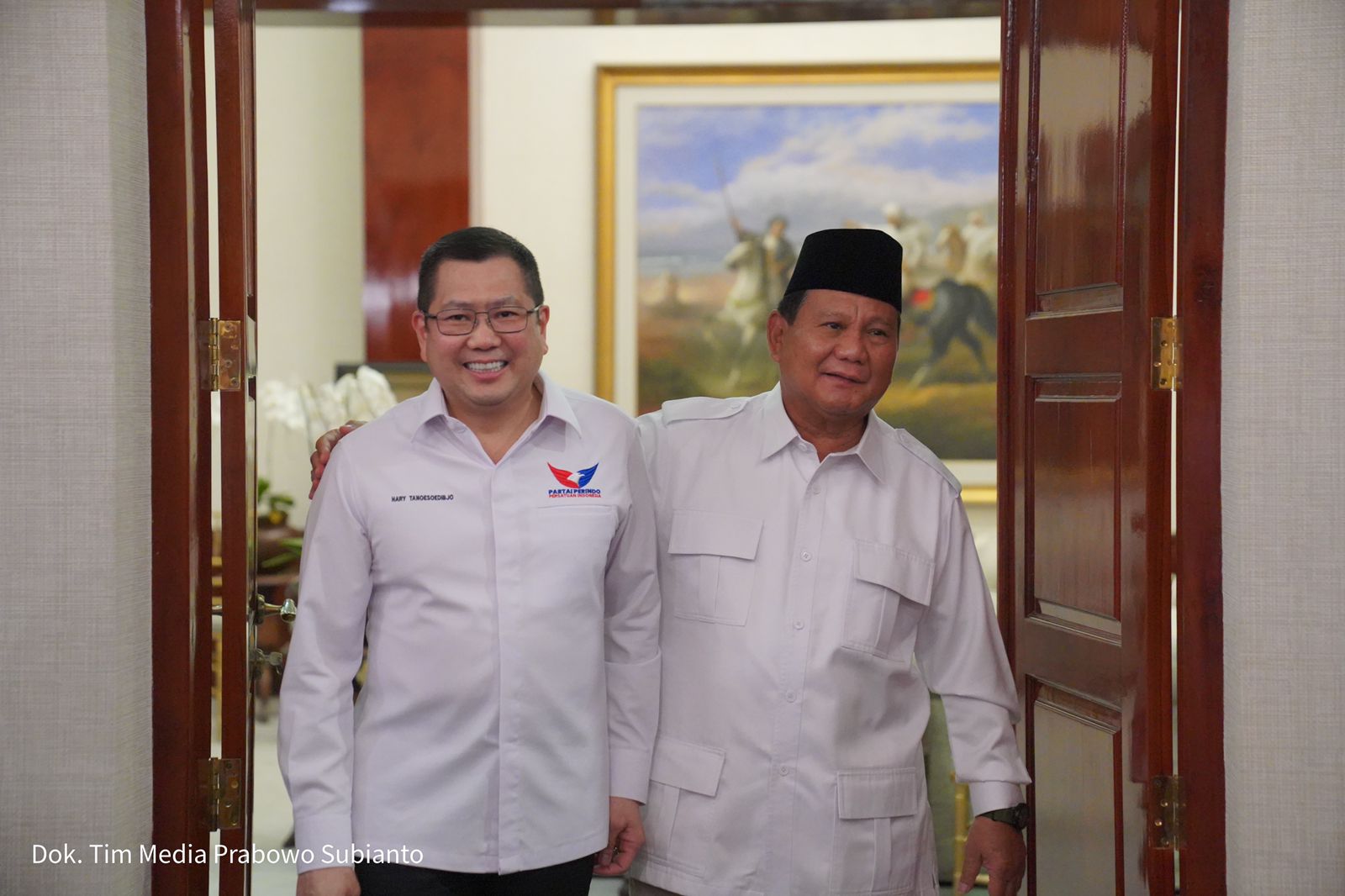 Ketua Umum Perindo Merapat ke Prabowo Subianto