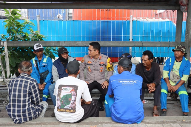 Polres Pelabuhan Tanjung Priok gelar Jumat Curhat Bersama Para Buruh dan Ojek Motor