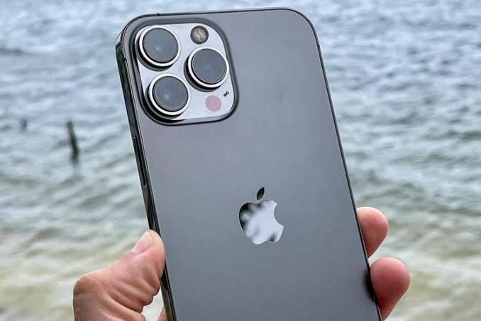 iPhone 14 Pro Dikeluhkan Soal Kamera Bergetar
