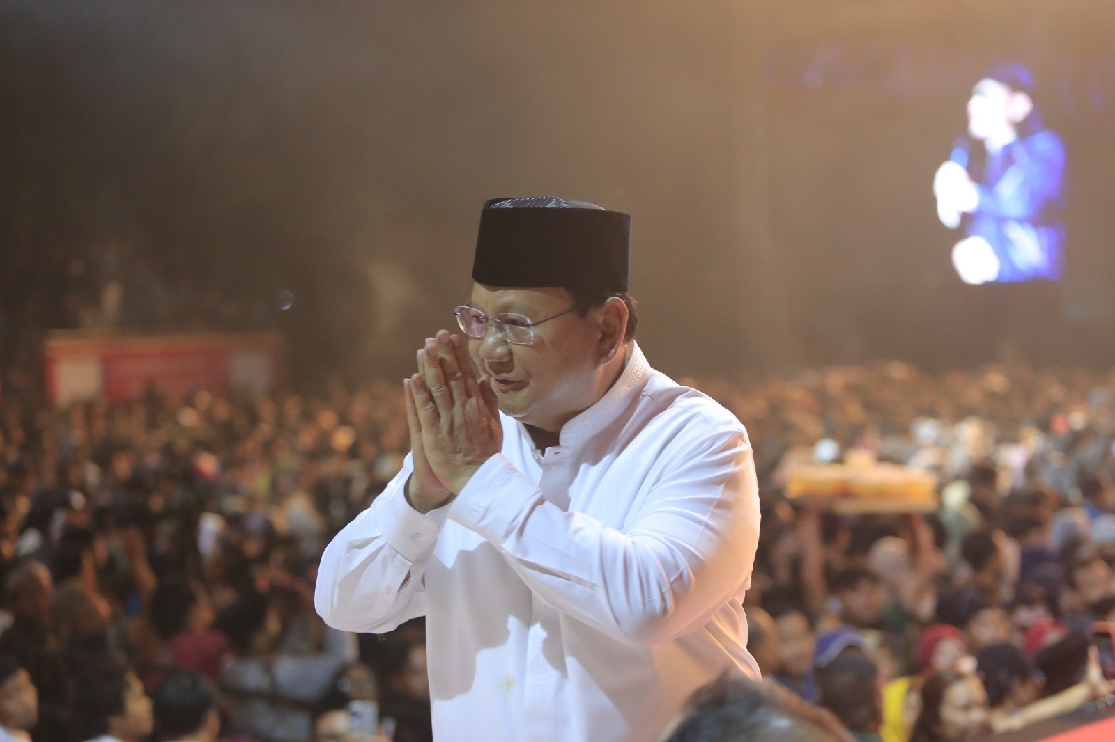 Prabowo Hadir Milad Ponpes Ora Aji, Gus Miftah Berikan Lagu: Wis Wayahe