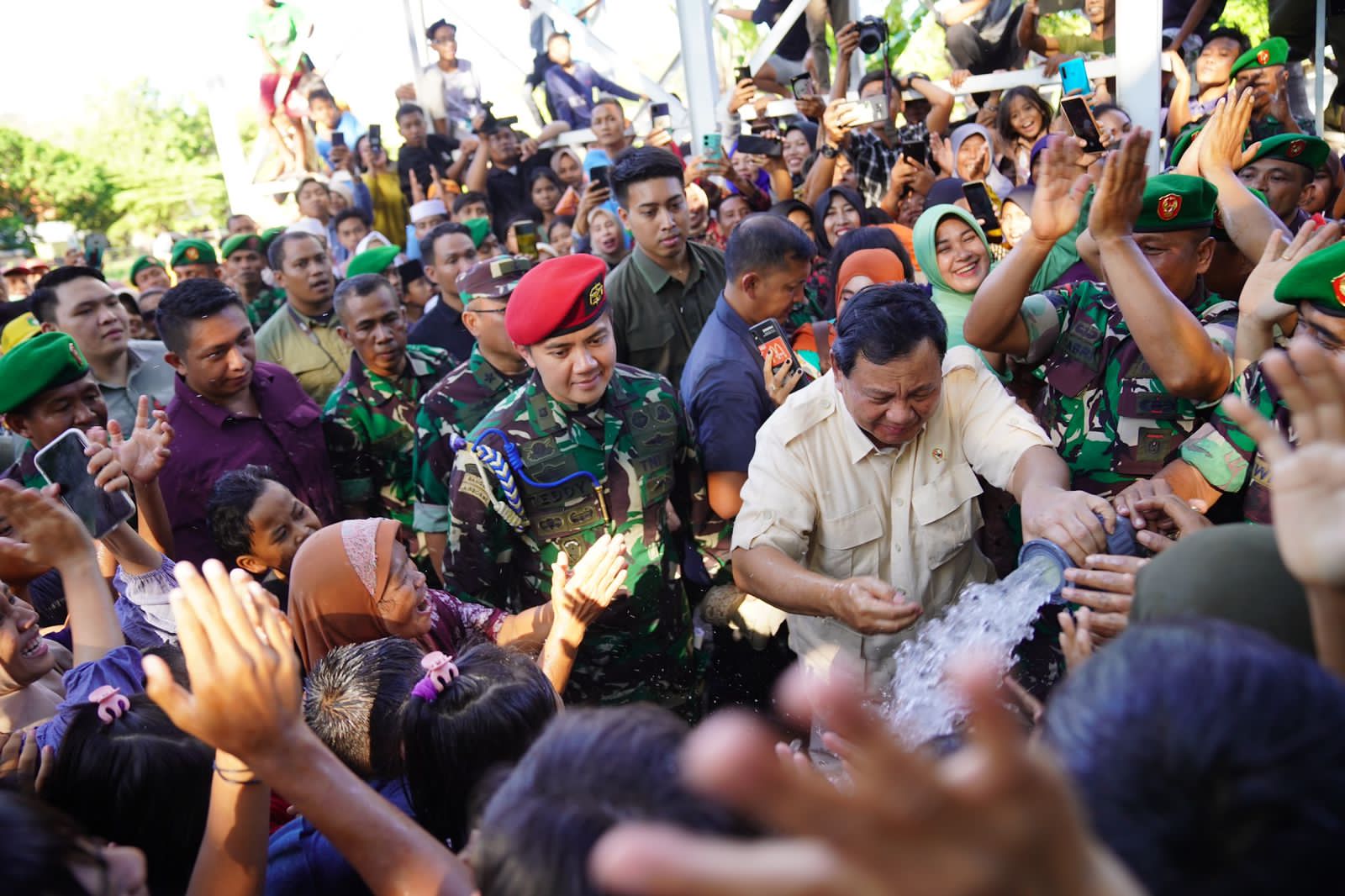 Dapat Bantuan Sumur dan Pipanisasi Air Bersih, Masyarakat NTB: Terima Kasih Pak Prabowo