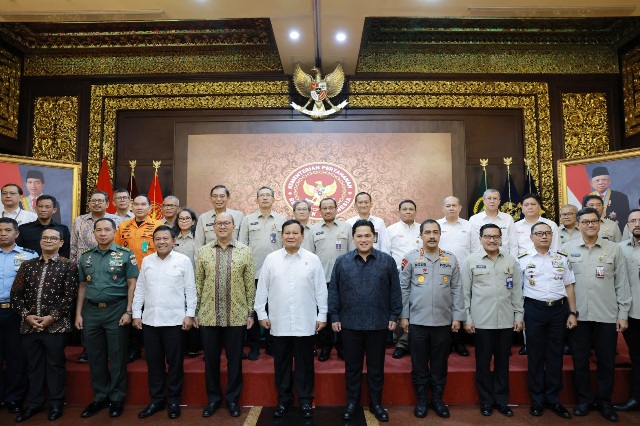Pimpin Rapat Pleno KKIP, Prabowo Tekankan Terus Dukung Kemandirian Industri Pertahanan RI