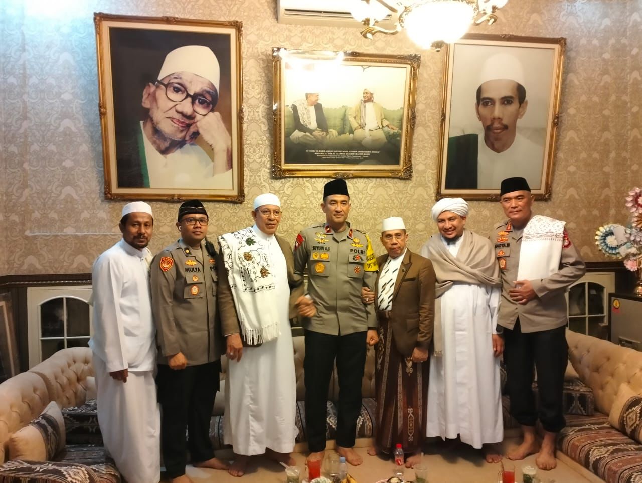 Wakapolda Metro Jaya Hadiri Majelis Ta’lim Dan Dzikir Di Ponpes Zaadul Muslim