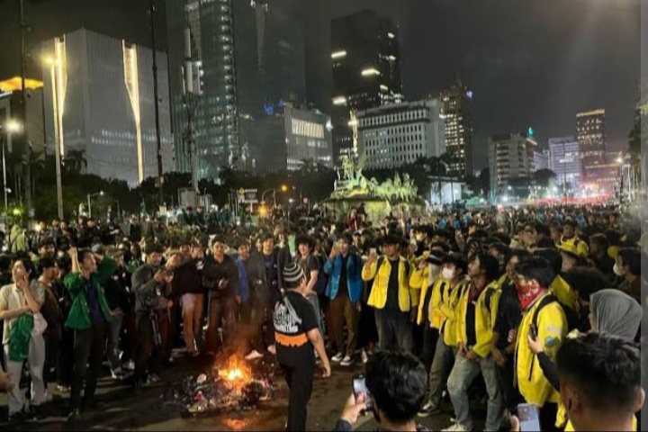 Tangkal Provokasi ‘Indonesia Gelap’ dengan Solidaritas dan Kewarasan