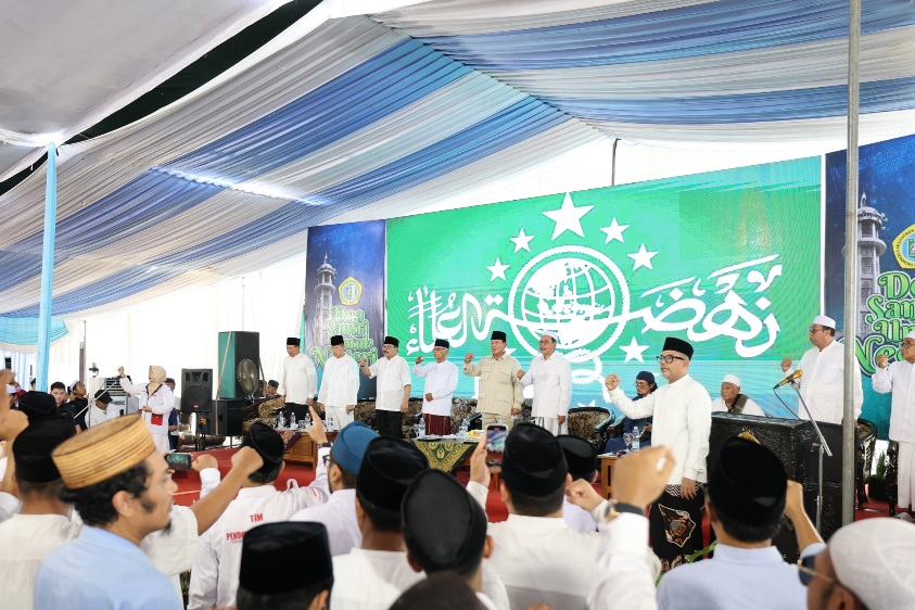 Tiba di Ponpes Genggong, Prabowo Disambut Seruan Presiden
