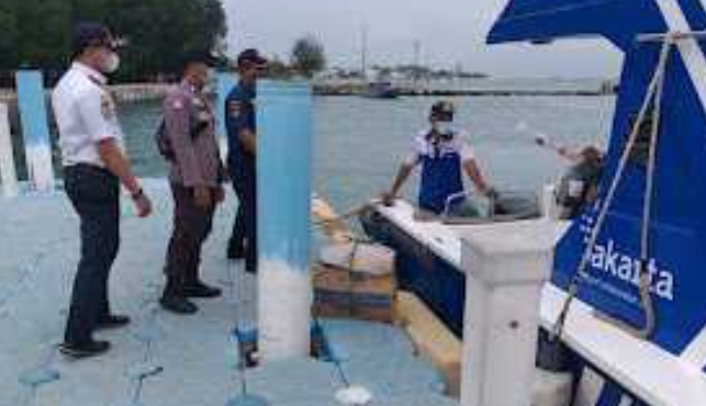 Penumpang Kapal Tiba di Pulau Lancang Kep Seribu Selatan Diwajibkan Terapkan ProKes