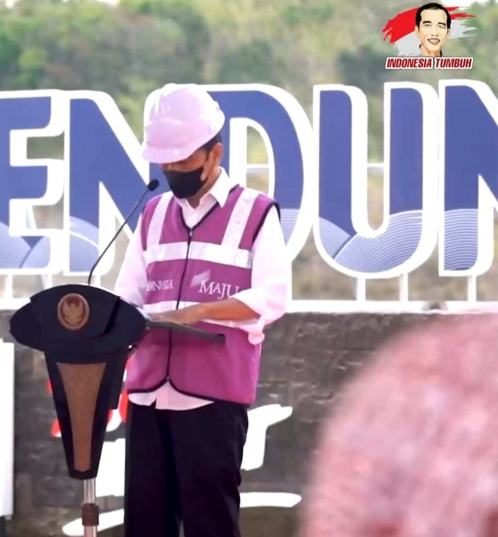 Pencapaian Luar Biasa, Sepanjang Tahun 2021 Jokowi Bangun Ratusan Km Jalan Tol dan Belasan Bendungan