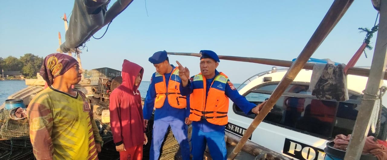 Team Patroli Satpolair Polres Kepulauan Seribu Tingkatkan Keamanan Laut di Perairan Pulau Damar