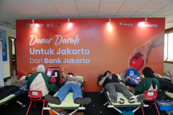 Gandeng PWI Jaya dan PMI DKI, Bank Jakarta Gelar Donor Darah Bantu Ketersediaan Darah di Ibu Kota