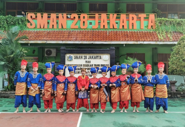 10 Pelajar SMA 28 Jakarta akan mengikuti Gelaran Festival dan Kompetisi Budaya Folklore 2023 “di  Nasebar Bulgaria