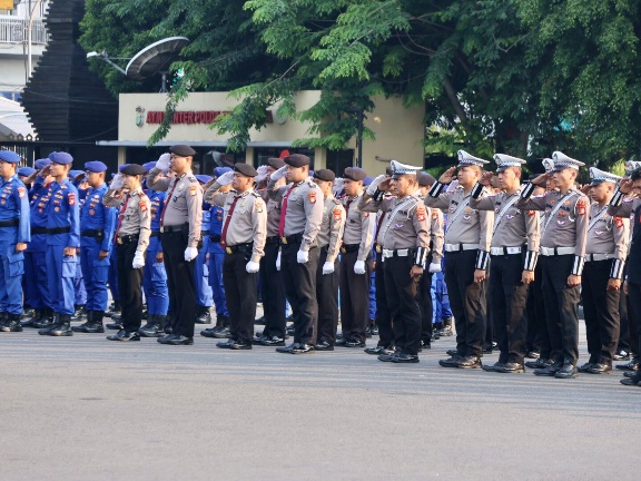 Upacara Hari Sumpah Pemuda ke-96 di Polda Metro Jaya: Kobarkan Semangat Persatuan