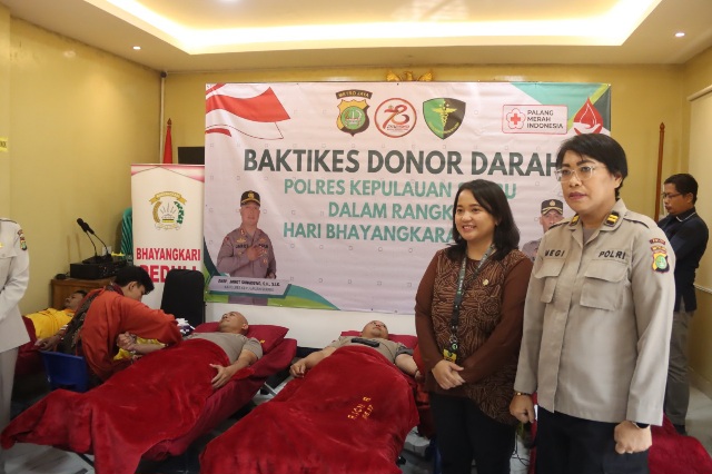 Polres Kepulauan Seribu Gelar Baktikes Donor Darah Sambut Hari Bhayangkara ke-78