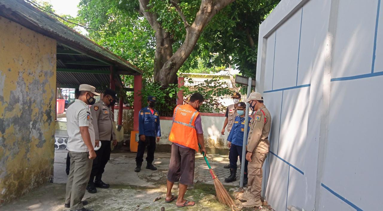 Delapan Pelanggar ProKes di Tiga Pulau Terjaring Oleh Tim Ops Yustisi Gabungan Polsek Kepulauan Seribu Selatan