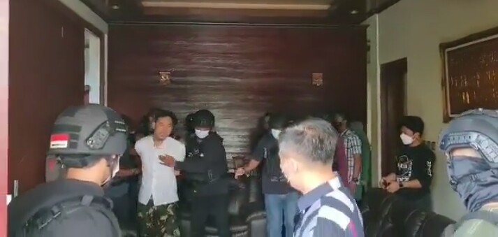 Polisi Duga Munarman Terlibat Baiat Anggotanya Jadi Teroris