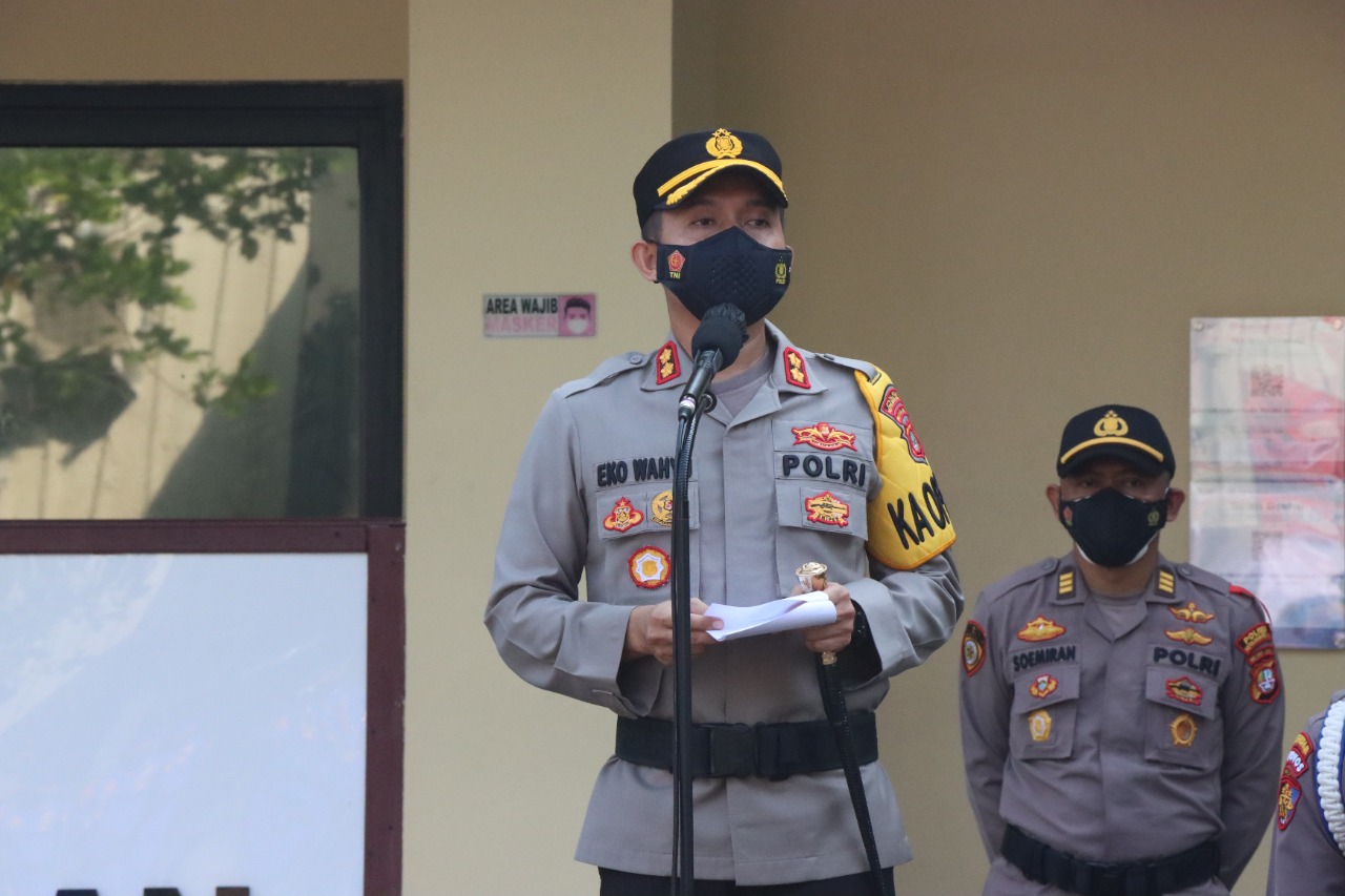 Kapolres Kepulauan Seribu Pimpin Apel Gelar Pasukan Ops Lilin Jaya-2021 di Wilayah Kepulauan Seribu