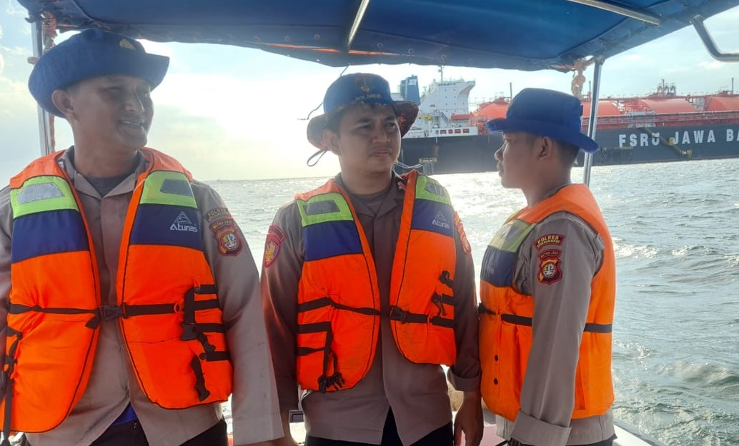 Patroli Perairan Polres Kepulauan Seribu Jaga Laut Tetap Aman Kondusif