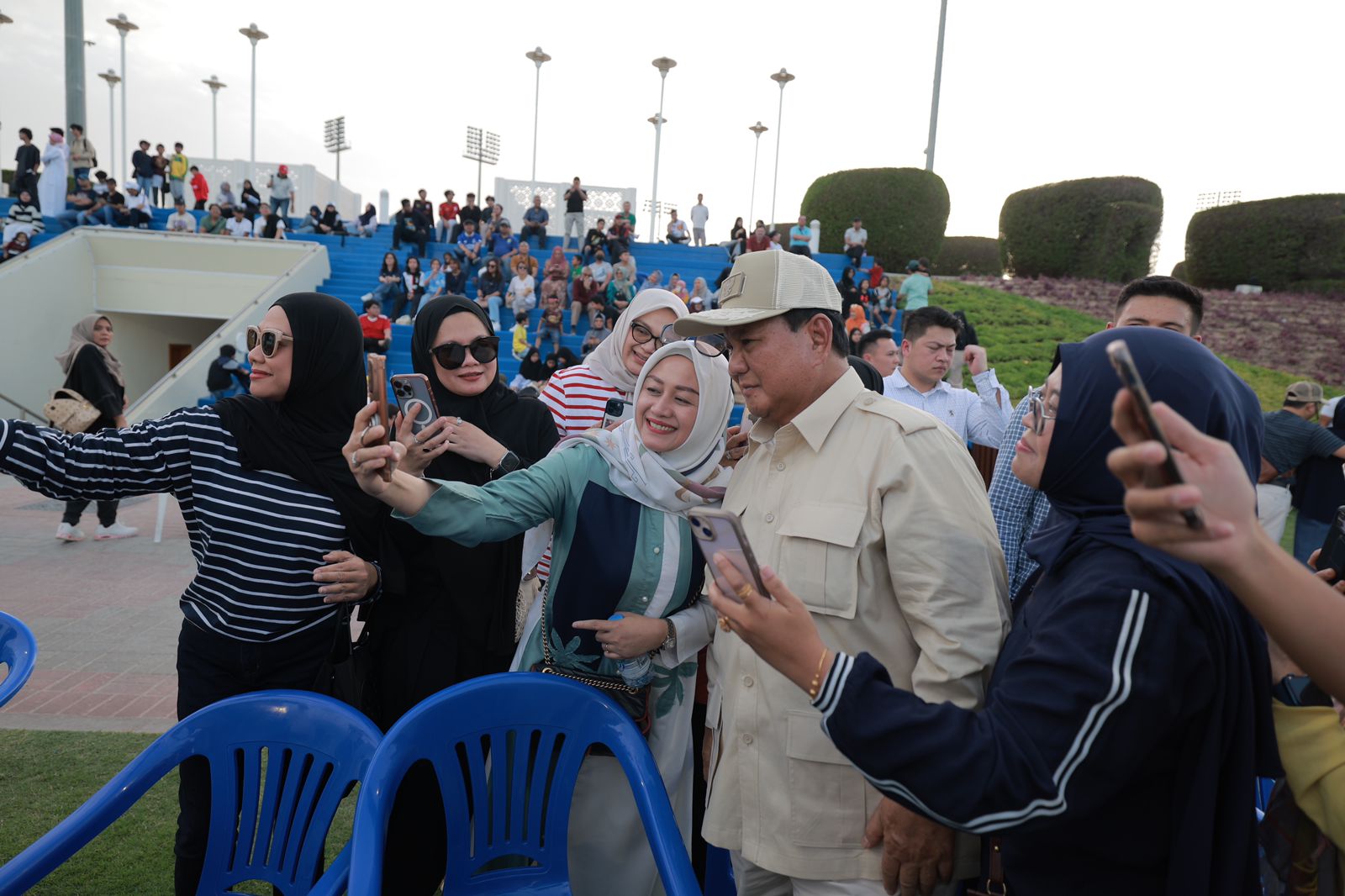 Emak-emak Indonesia di Qatar Antusias Bertemu Prabowo