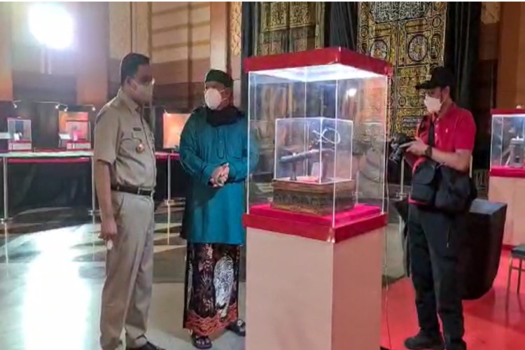 Gubernur DKI Jakarta Anies Baswedan Kunjungi Pameran Arterfak Nabi Muhammad SAW di JIC