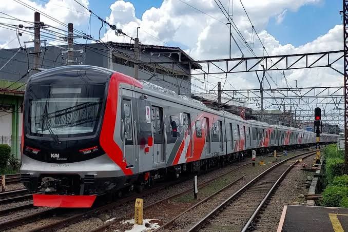 Commuter Line dari China Baru Didatangkan Dua Kali Anjlog