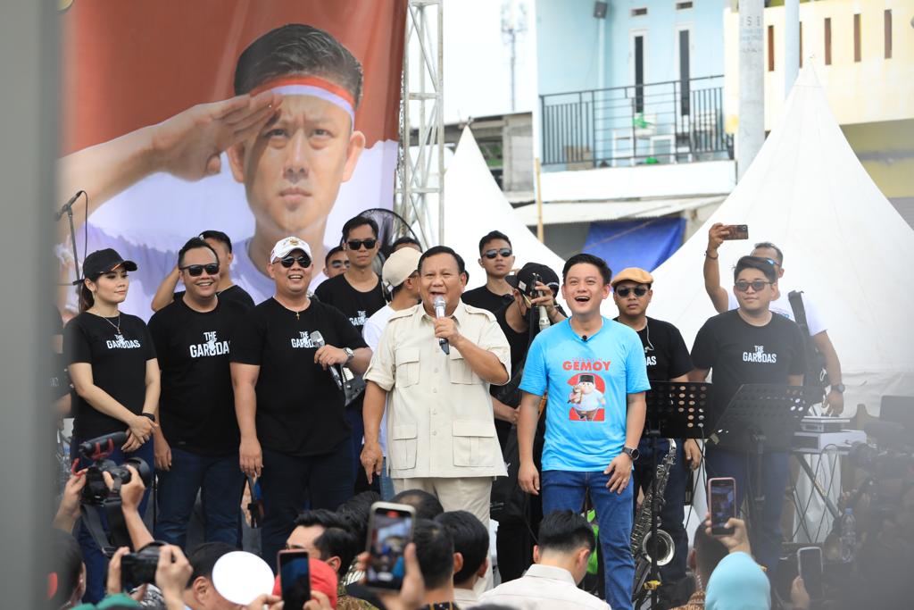Hadiri Acara Masak Besar Youtuber Bobon dan Relawan Kopra, Prabowo: Saya Penuhi Janji ke Bobon