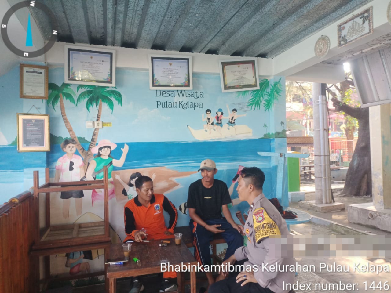 Bhabinkamtibmas Pulau Kelapa Sambang Warga dan Tokoh Masyarakat, Bangun Sinergi Jaga Keamanan Wilayah