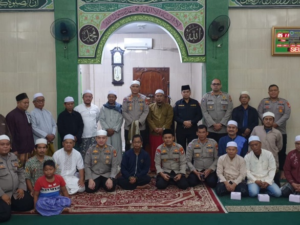 Masjid Nurul Falah, Petamburan, Tanah Abang, Jakarta Pusat menjadi sasaran Program Suling Polda Metro Jaya