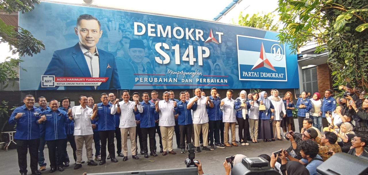 Partai Besutan Prabowo Colek Demokrat Lewat Pantun