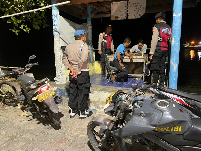 Polsek Kepulauan Seribu Utara Gelar Patroli Malam Perintis Presisi, Antisipasi Gangguan Kamtibmas