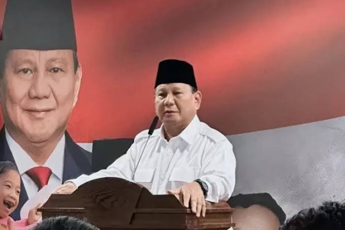 Survei LSI Denny JA: Pengguna Facebook dan YouTube Condong Pilih Prabowo Presiden 2024