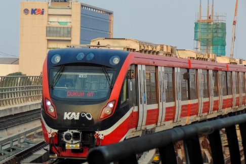 Danantara Diminta Bantu Pembangunan LRT, Wagub Rano :  Jakarta Milik Indonesia