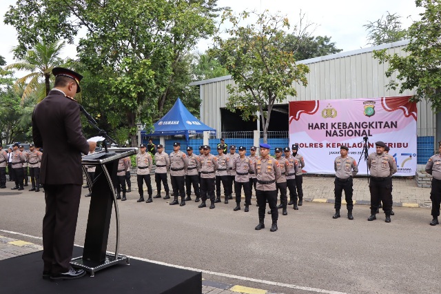 Polres Kepulauan Seribu Gelar Upacara Peringatan Hari Kebangkitan Nasional di Marina Ancol