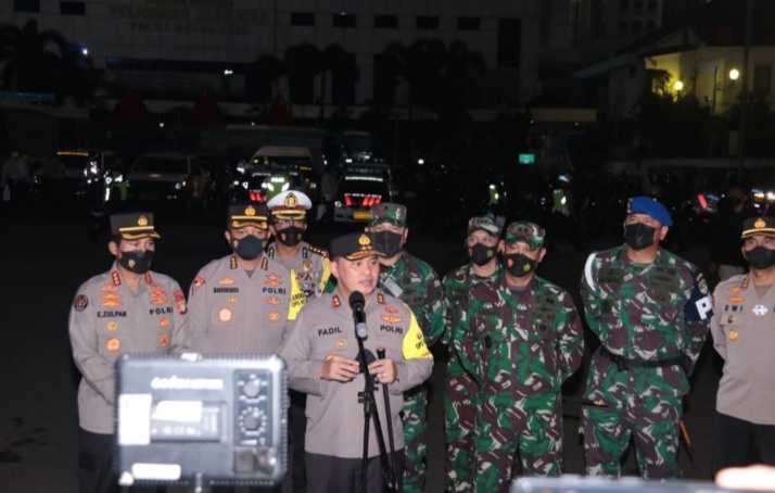 Sinergitas Polda Metro Jaya dan Kodam Jaya Gelar Apel Patroli Skala Besar, Siap Berikan Rasa Aman Kepada Warga