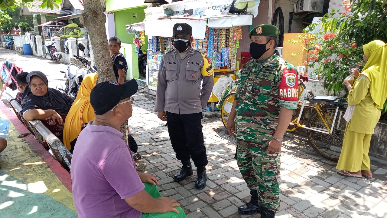 Polres Kep. Seribu Berikan Layanan Pengamanan Dermaga terhadap 1215 Penumpang di Dermaga Kali Adem