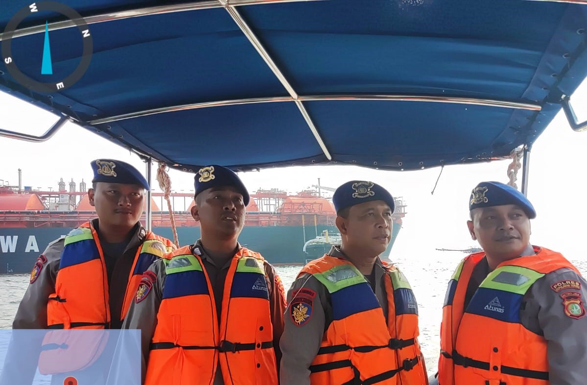 Patroli Rutin Polair Polres Kepulauan Seribu Menjaga Keamanan Perairan dan Sambangi Nelayan