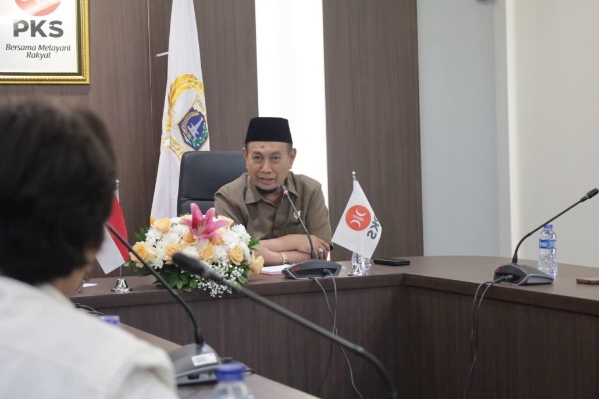 Buntut penggerebekan Judi Online Hayam Wuruk, DPRD DKI minta Pengawasan WNA Diperketat