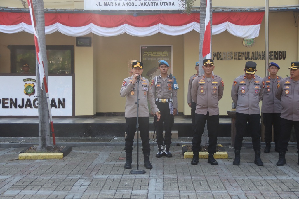 Kapolres Kepulauan Seribu Gelar Gaktiplin Usai Apel Pagi di Marina Ancol