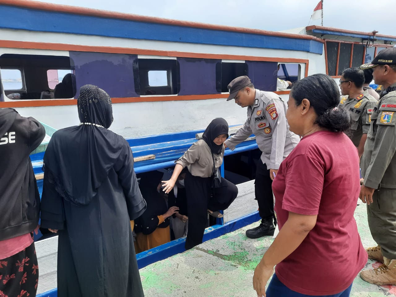 Polsek Kepulauan Seribu Rutin Menggelar Pengamanan Dermaga