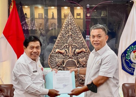 DPRD DKI Serahkan Tiga Nama PJ Gubernur Pengganti Anies Ke Kemendagri