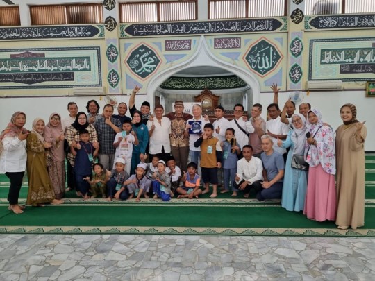 Masjid Baiturahim Angkasa dan Teman Kongkow Gelar Sunatan Massal