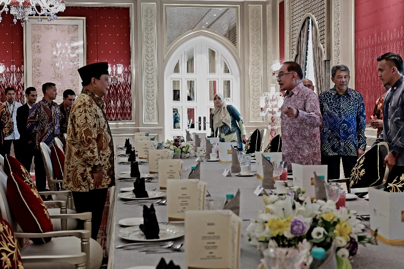 Disambut Nyanyian Keroncong 'Kali Ciliwung' oleh PM Malaysia Anwar Ibrahim, Prabowo: Saya Dulu Mandi di Ciliwung