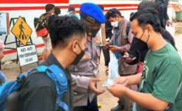 806 Wisatawan Ke Pulau Seribu, Dapat Pengawasan ProKes Ketat dari Polres Kep Seribu dan Diwajibkan Scan Barcode Peduli Lindungi