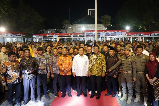 Prabowo Puji Ketangguhan dan Semangat Rakyat Sulawesi Selatan