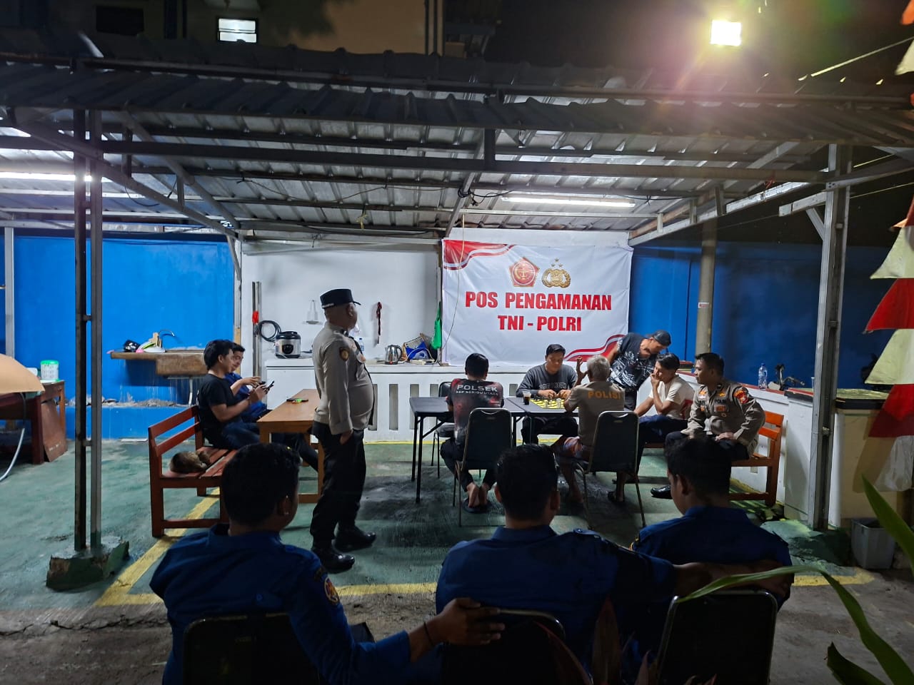 Kapolres Kepulauan Seribu Pastikan Keamanan Wilayah Lewat Siskamling di Pulau-Pulau Penduduk: Sinergi Polri, TNI, dan Masyarakat Wujudkan Jaga Jakarta+