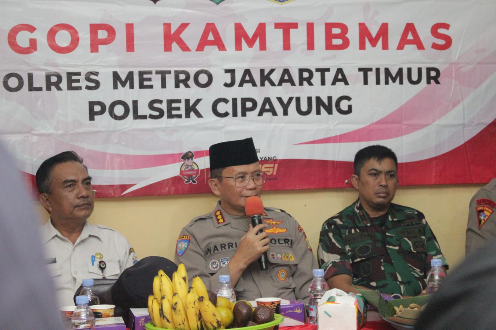 Ngopi Kamtibmas di Munjul, Sinergi Warga dan Kepolisian untuk Keamanan Bersama