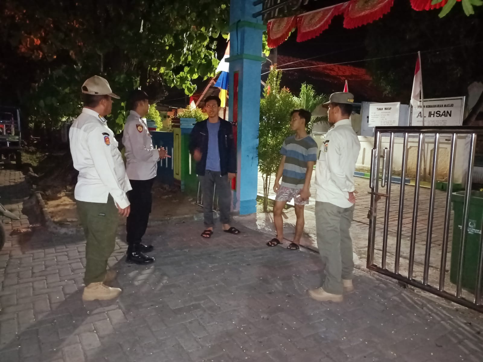 Polsek Kepulauan Seribu Selatan Gencar Lakukan Patroli Malam di Pulau Untung Jawa untuk Mencegah Kenakalan Remaja